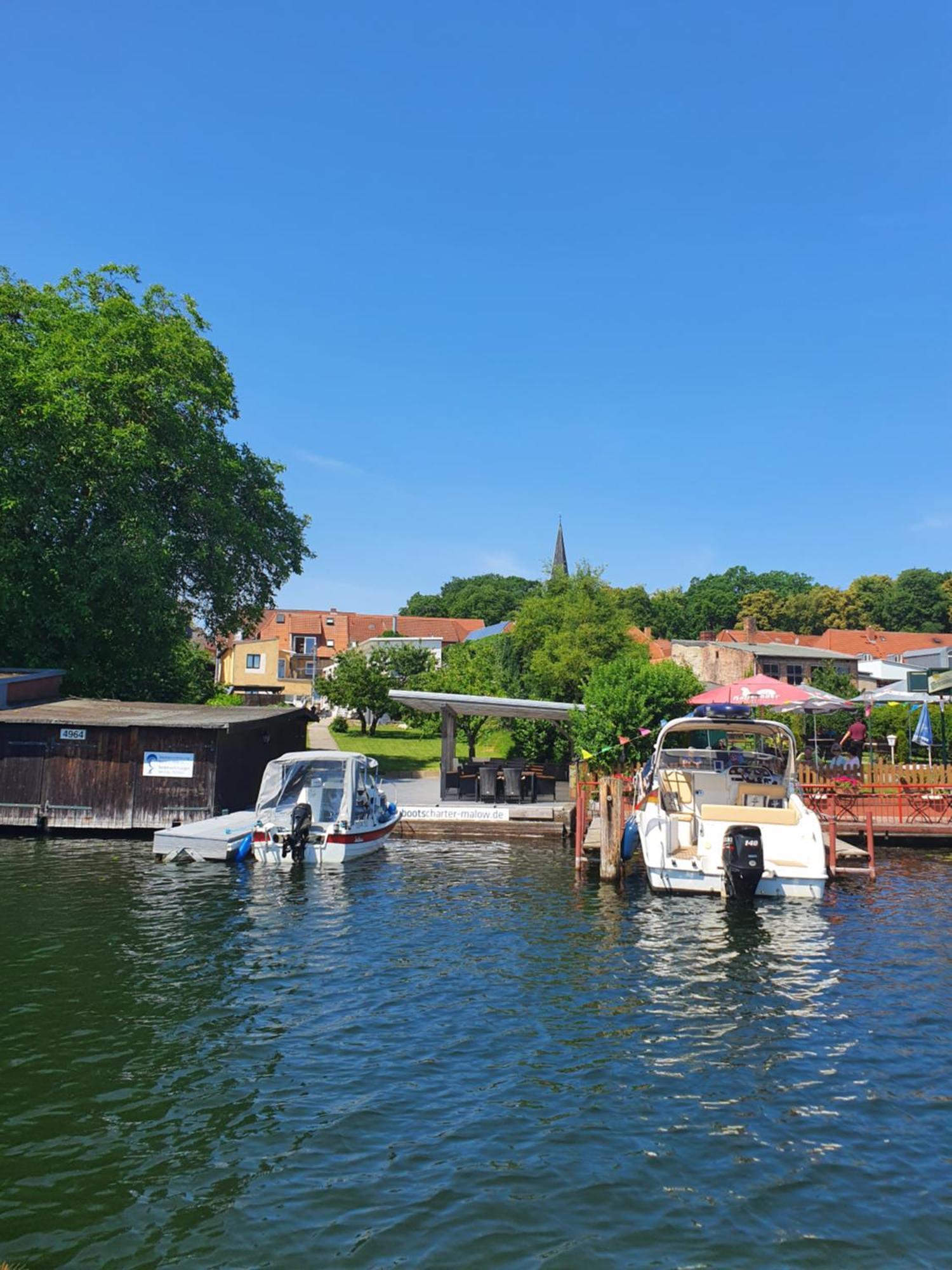 Ferienwohnungen Wassergrundstück Malchow Malchow  Exterior foto